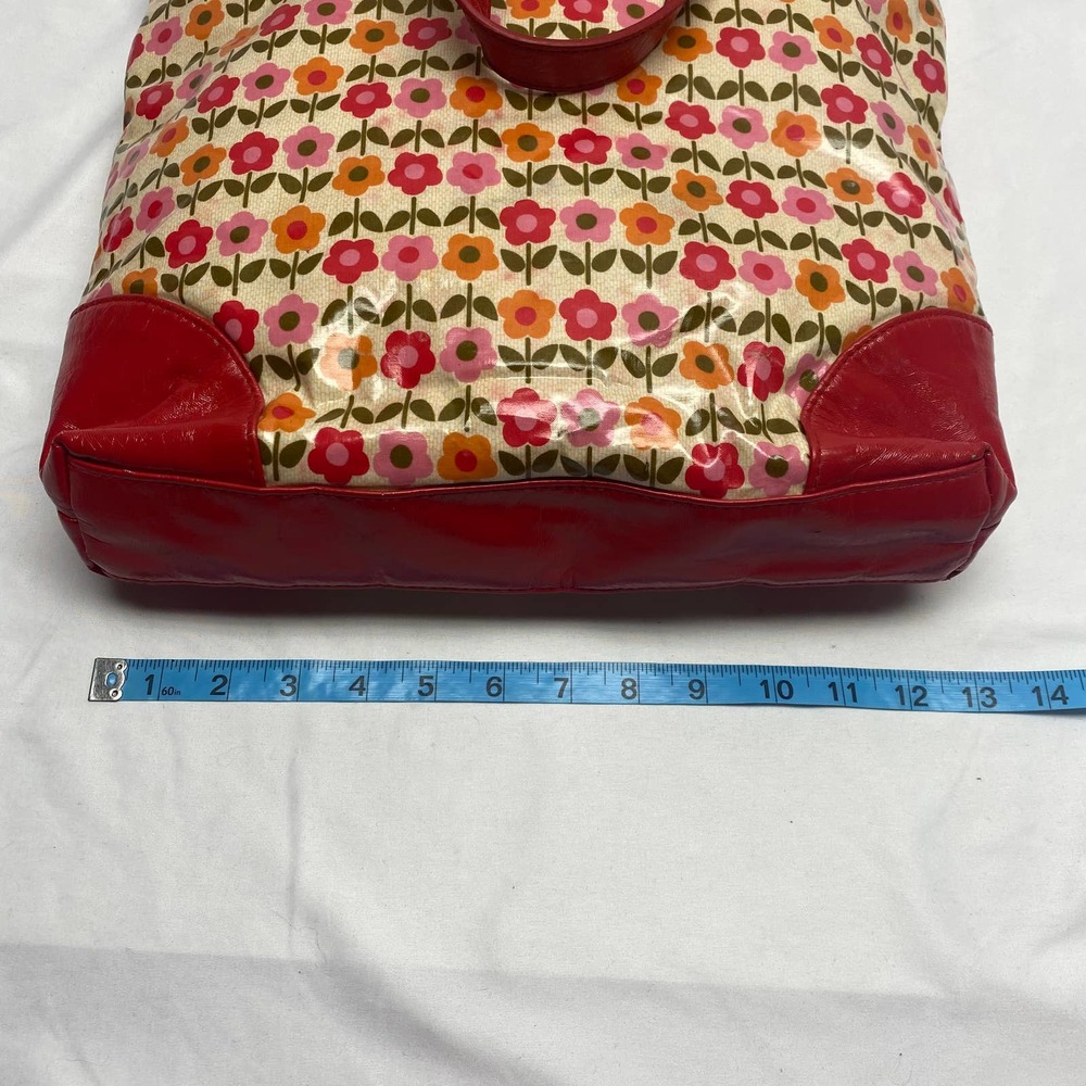 Vera Bradley Frill large tote shoulder bag red patent trim floral body - Picture 3 of 13